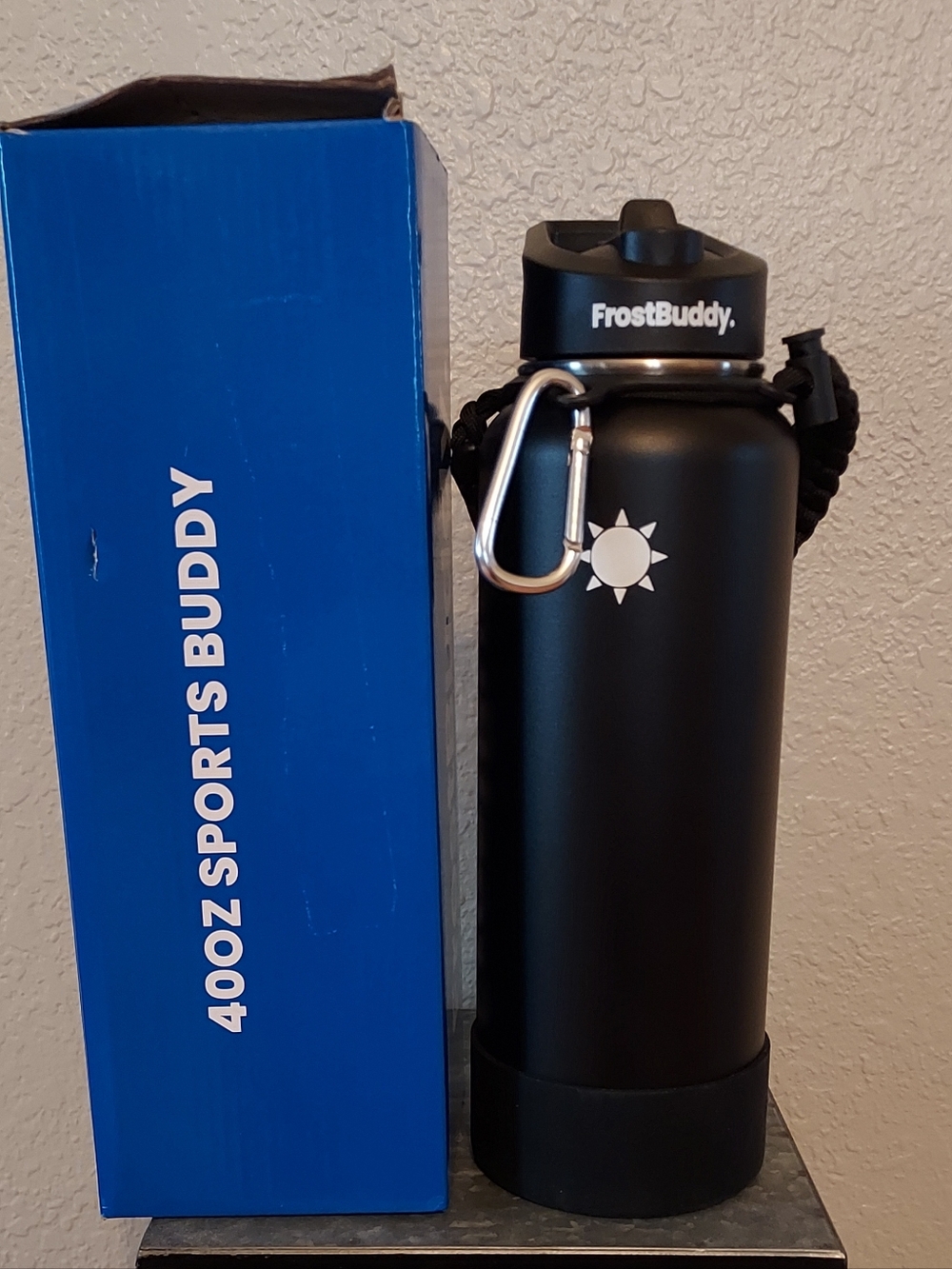 40oz Black Insulated Sportsbuddy Bottle with Carabiner